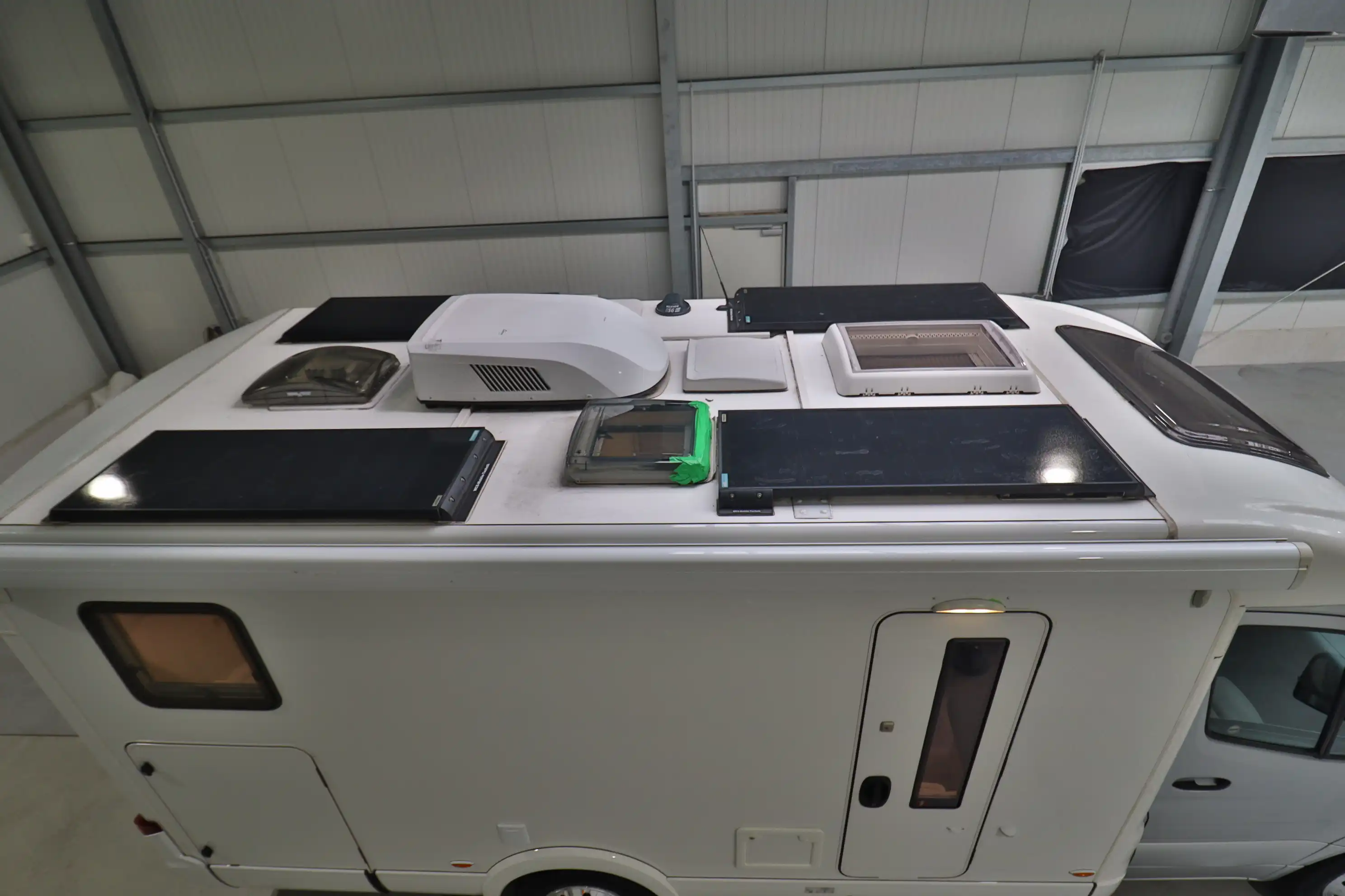 HYMER-ERIBA Tramp 585 S - Ansicht 4